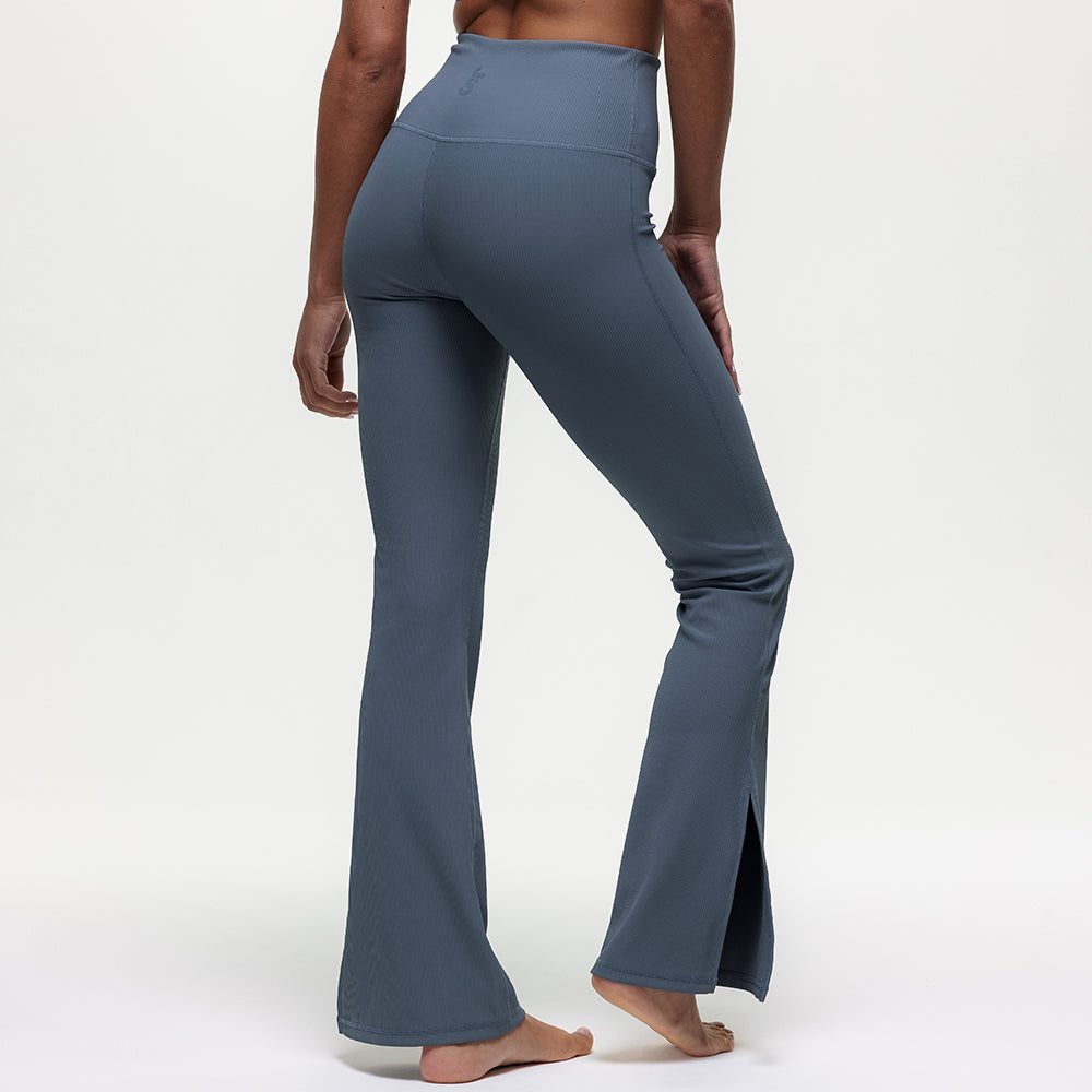 Maya Ribbed Flare Leggings - Graphite