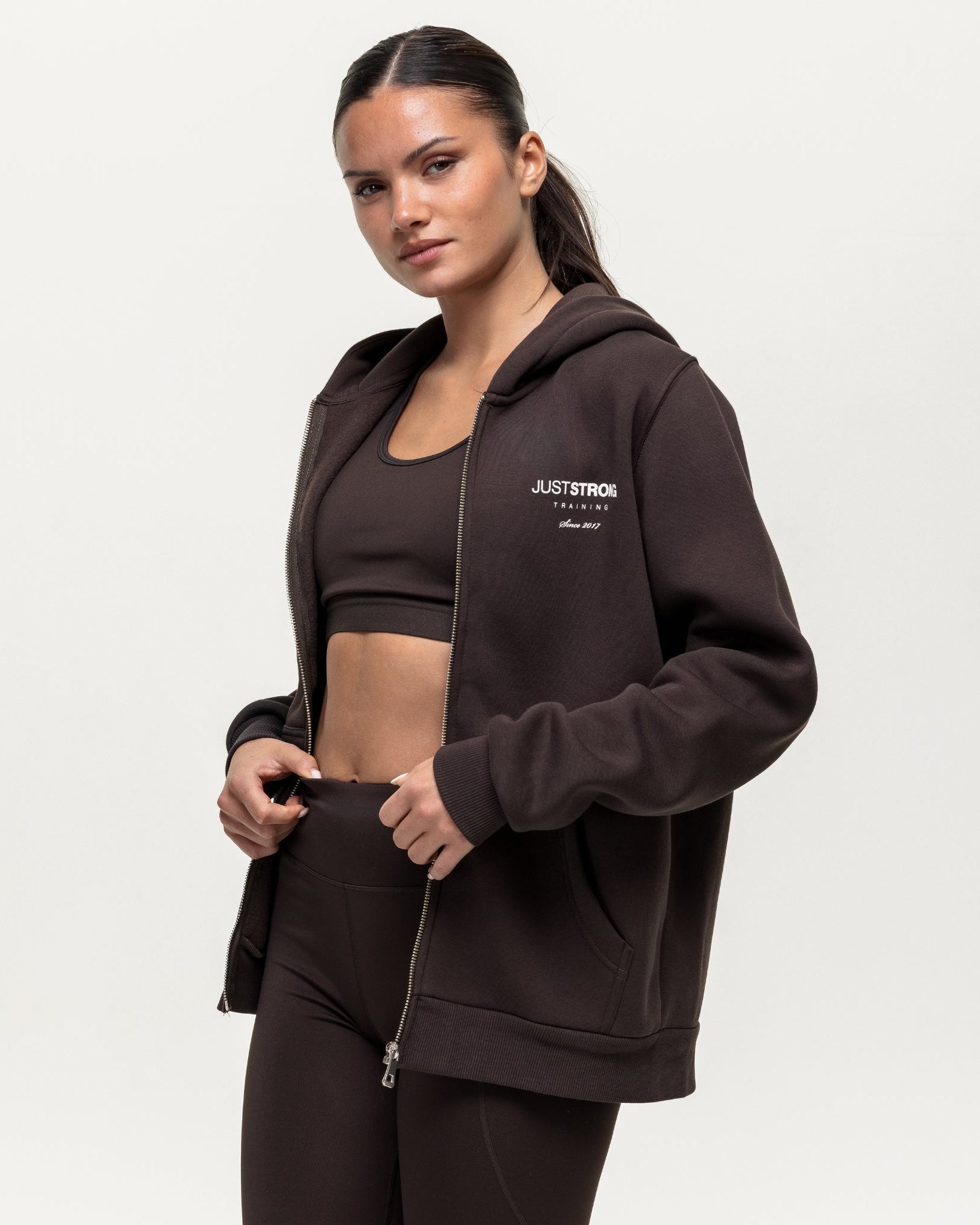 Training Essentials Motion Zip Hoodie - Cocoa